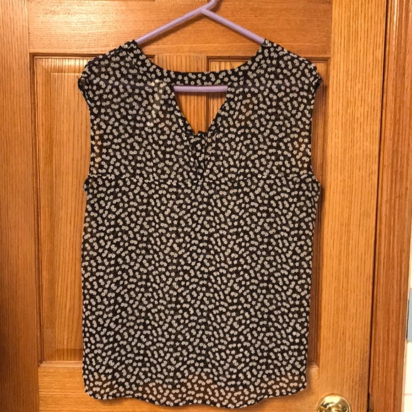 Flower sheer top - Picture 5 of 6